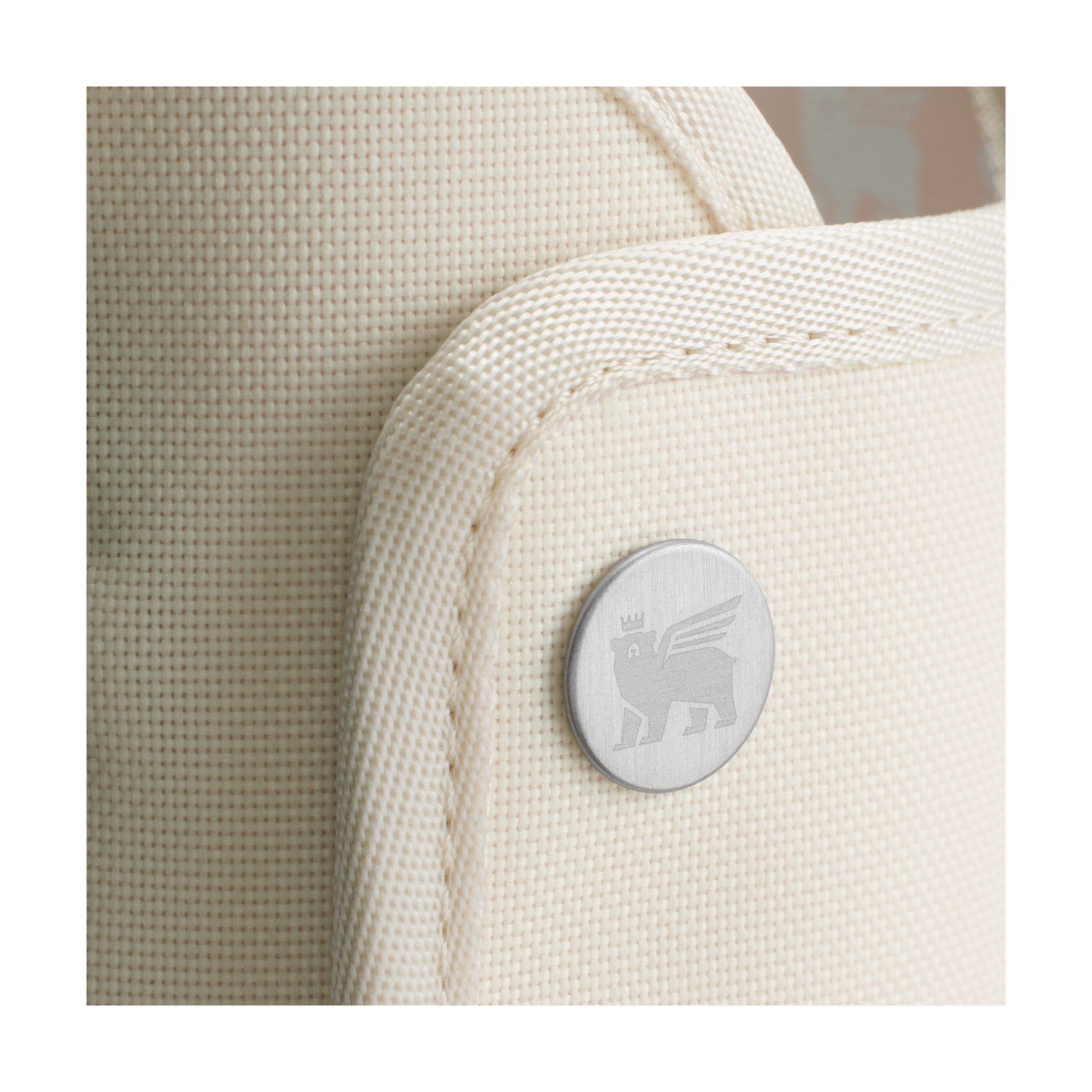 The All Day 40 OZ Quencher Carry-All - Daily Sip Essential